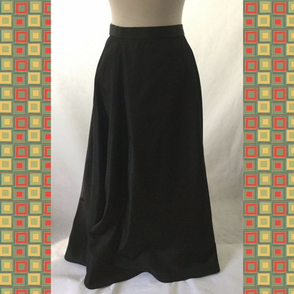 Jeffrey & Dara Evening Full Toile Pleated Skirt- Black Size Large